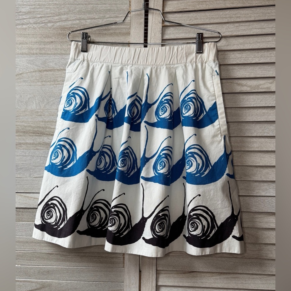 Maeve Blue and Black Swirl Snail Skirt. HTF. Great Condition. Medium Statement - Picture 10 of 14
